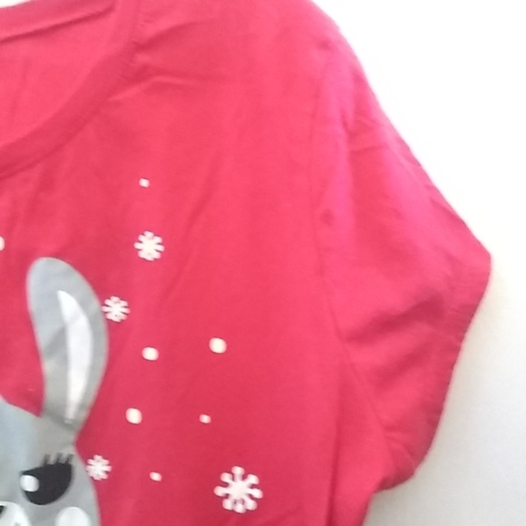 FINAL MARKDOWN Juniors' Wound Up "Fa La Llama" Tee (XXXL/21) - Picture 6 of 7